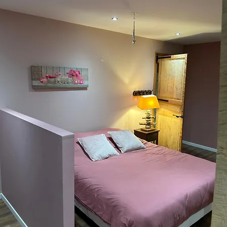 Holiday home Le Domaine Du Prieure De Groupe 16 Personnes *